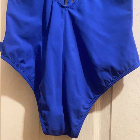 SHAN - Picture 7 of 14